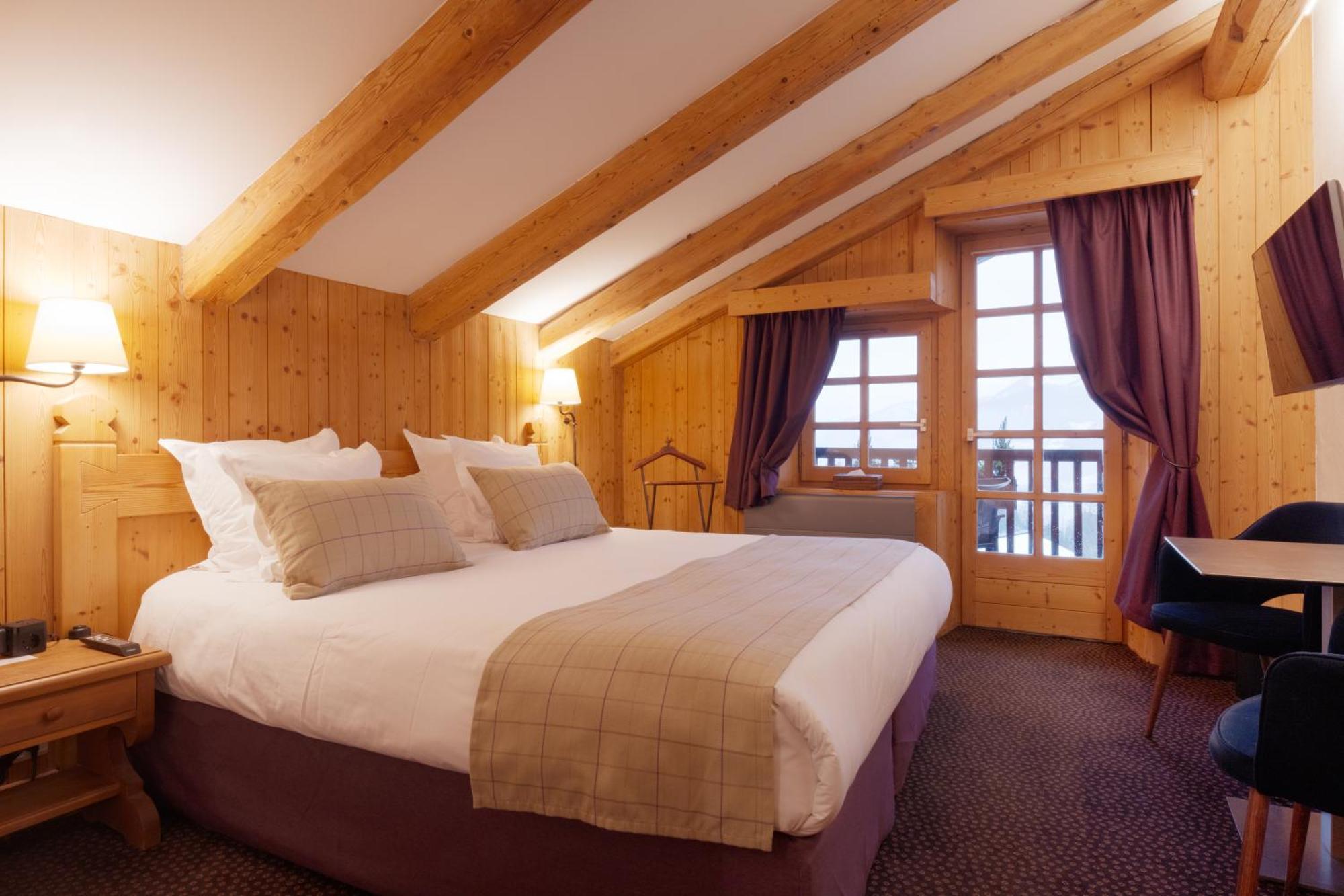 La Ferme Du Golf Hotel Megeve Luaran gambar