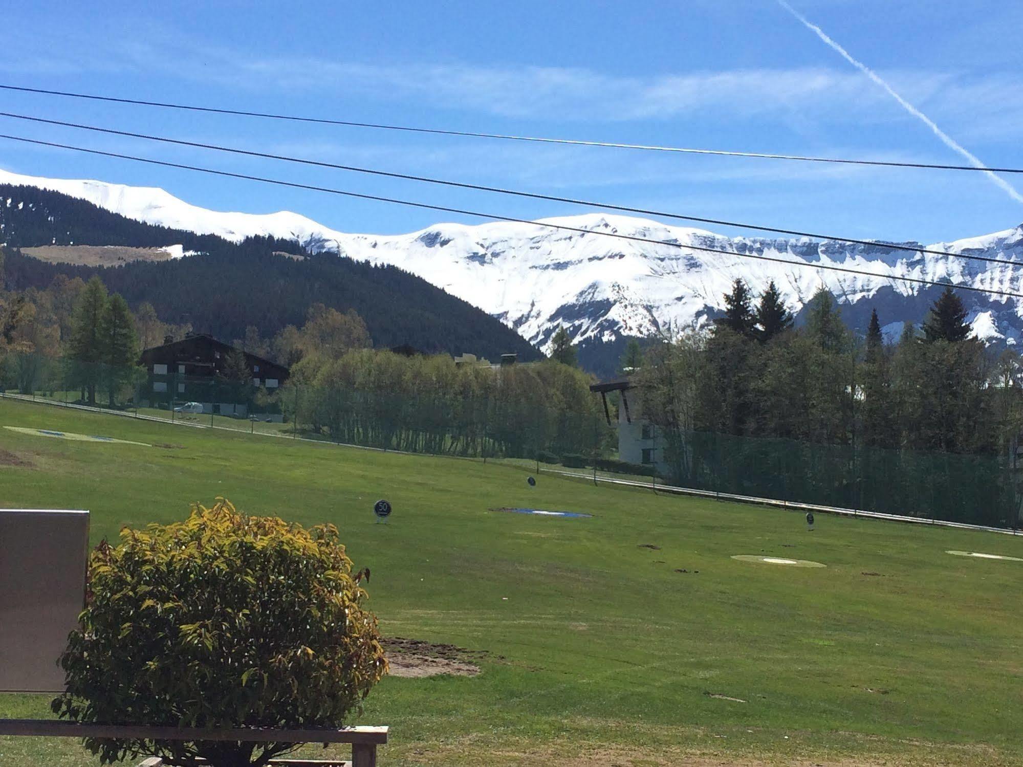 La Ferme Du Golf Hotel Megeve Luaran gambar